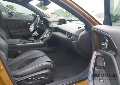 2022 Acura Tlx Type S - Hp Wheel And Tire z USA, uszkodzony, nr VIN 19UUB7F96NA001523